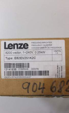 Частотный преобразователь Lenze 8200 Vector