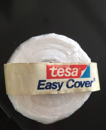 Укрывная плёнка с малярным скотчем Tesa easy cover
