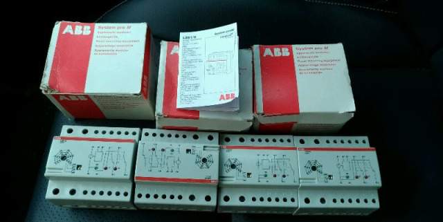 Реле управления нагрузкой ABB LSS 1/2 230V