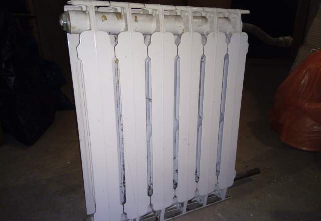 Радиатор отопления Sira CF 580 биметалл
