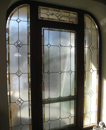 Деревянные окна со стеклопакетами
