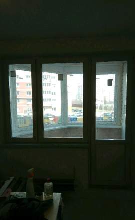 Дверь и окно для болкона