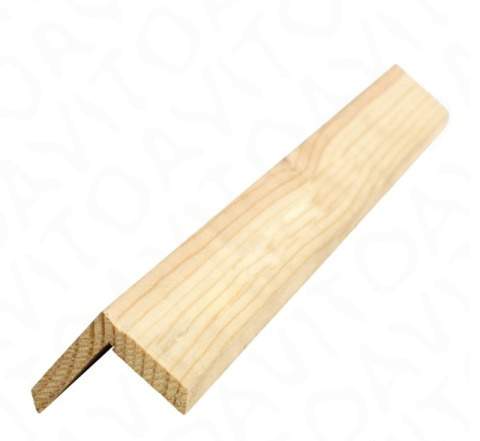 Предлагаем уголок деревянный гладкий 40мм. дл. 2,5