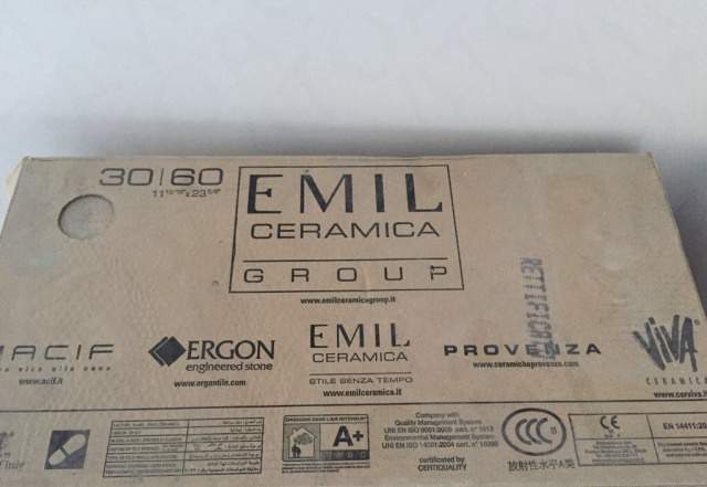 Итальянская керамическая плитка Emil Ceramica нова