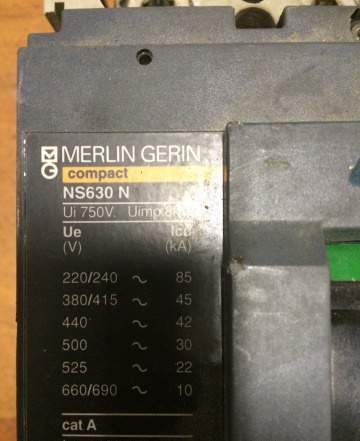 Автоматический выключатель Merlin Gerin NS630N