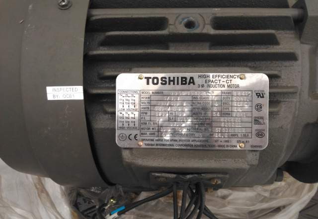 Трехфазный асинхронный электродвигатель Toshiba
