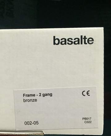 Новая рамка для розеток Basalte Frame bronze 2х по